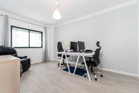 Apartamento T3 no Lavradio