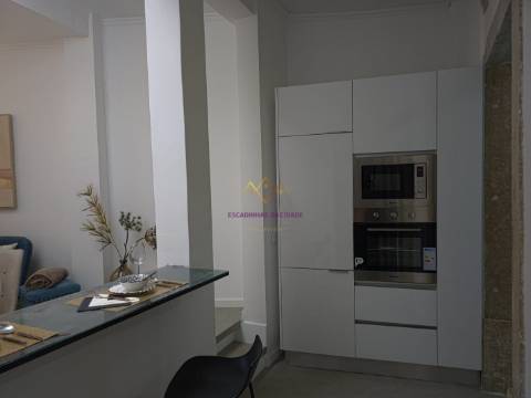 Charmoso T3 Remodelado no Coração de Lisboa – Viva com Estilo!