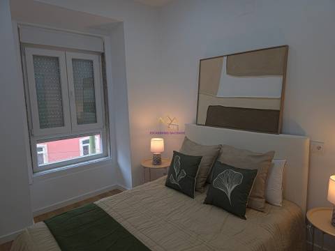Charmoso T3 Remodelado no Coração de Lisboa – Viva com Estilo!