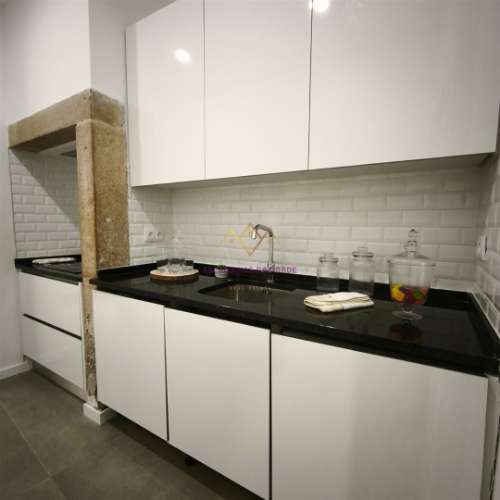 Charmoso T3 Remodelado no Coração de Lisboa – Viva com Estilo!