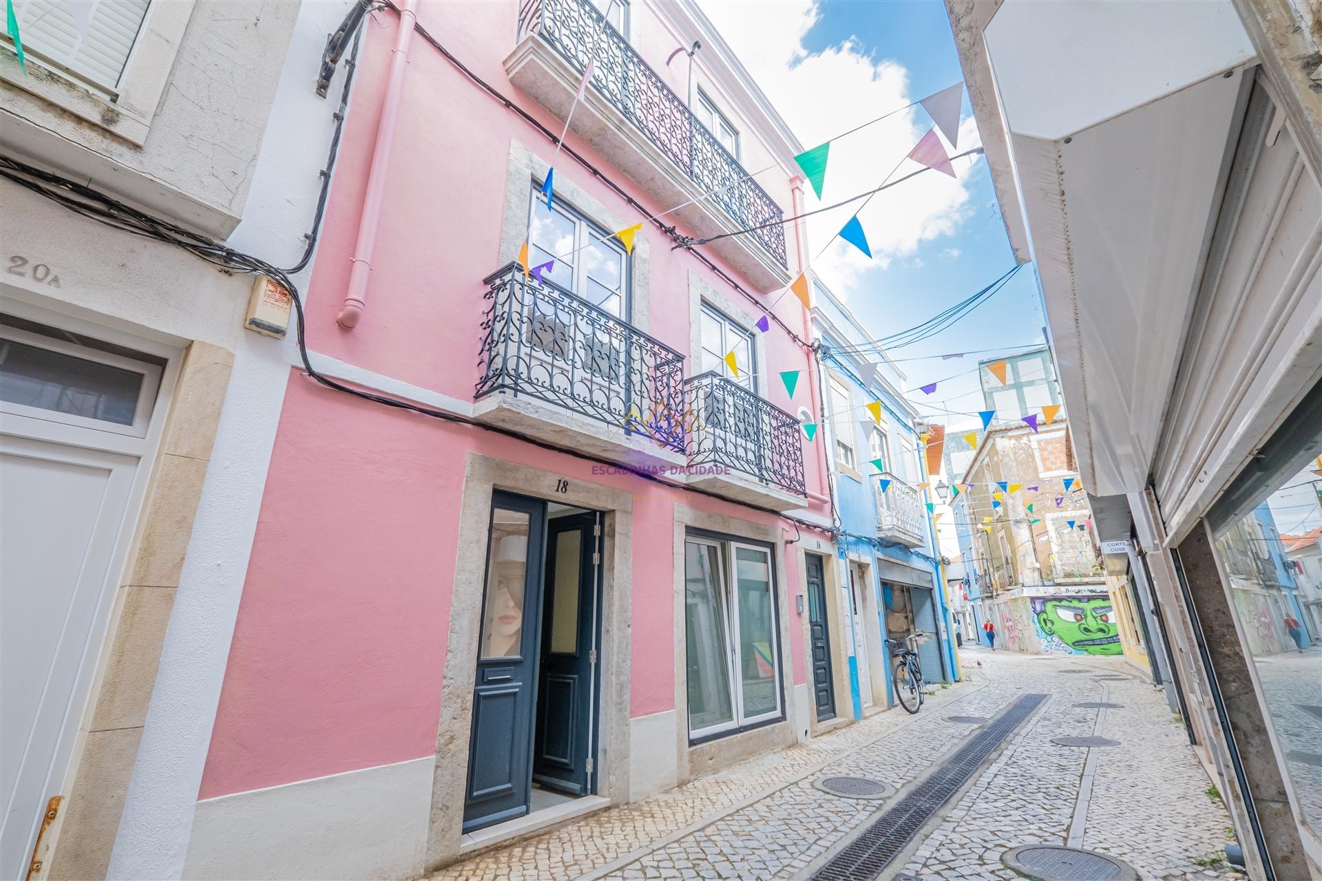 Prédio reabilitado para venda em Setúbal, Centro Histórico