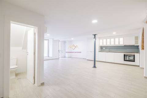 Prédio reabilitado para venda em Setúbal, Centro Histórico