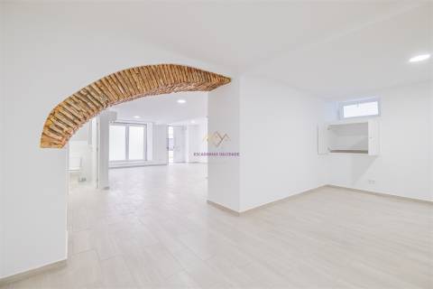 Prédio reabilitado para venda em Setúbal, Centro Histórico