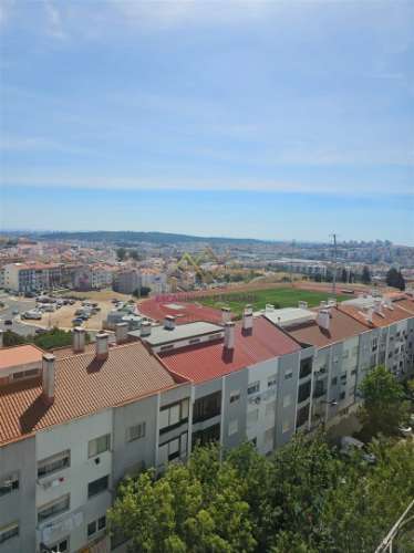 T2 Amadora Mina de Água