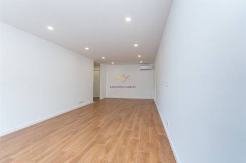 T2 em Empreendimento novo no centro de Loures