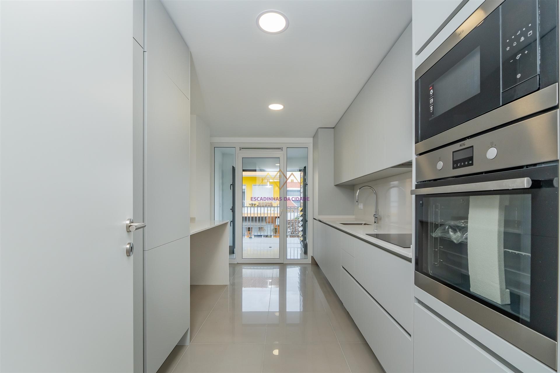 T2 em Empreendimento novo no centro de Loures