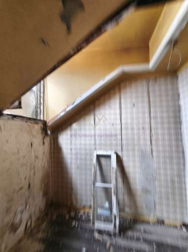 Viver ou investir no centro de Lisboa: Edifício com projeto aprovado em Campolide