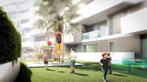 Elegância e Conforto em Carnaxide: T2 com Varandas, 2 Lugares de Garagem e Piscina