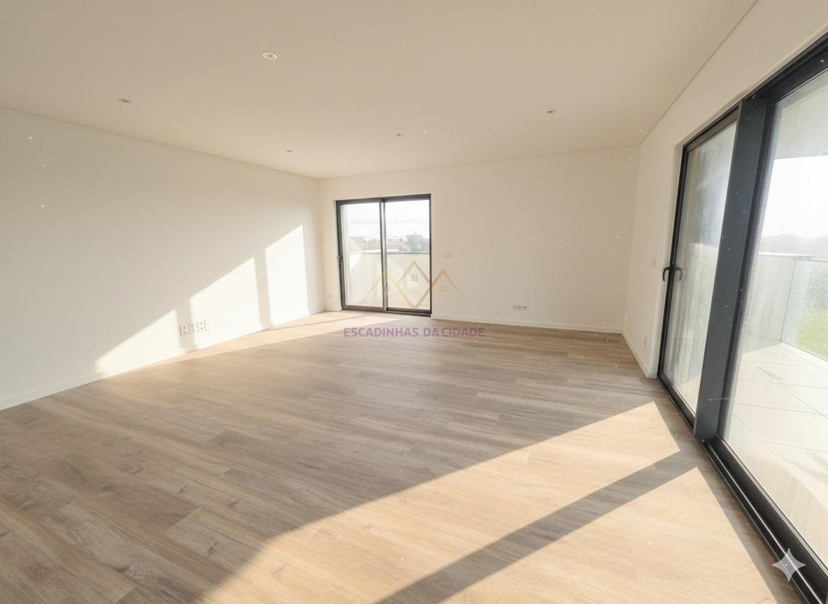 Elegância e Conforto em Carnaxide: T2 com Varandas, 2 Lugares de Garagem e Piscina