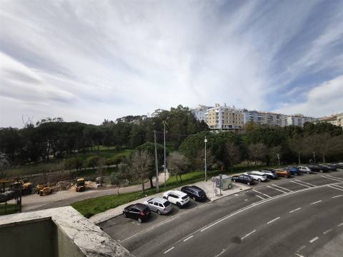 T2 remodelado a estrear na Amadora