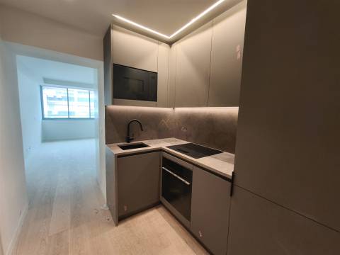 T1 em Empreendimento de luxo com Piscina