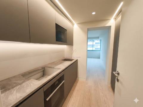 T1 em Empreendimento de luxo com Piscina