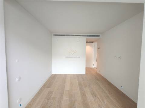 T1 em Empreendimento de luxo com Piscina