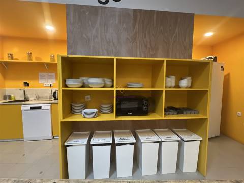 Loja / escritório para arrendamento na Praça do Bocage, em Setúbal