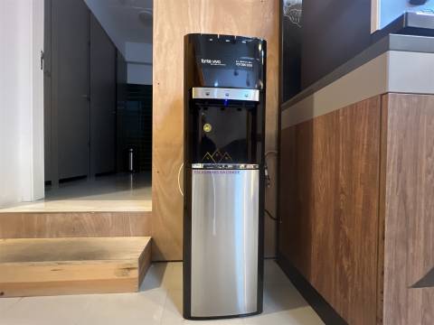 Loja / escritório para arrendamento na Praça do Bocage, em Setúbal