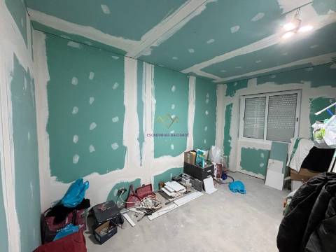 T2 remodelado a estrear na Buraca