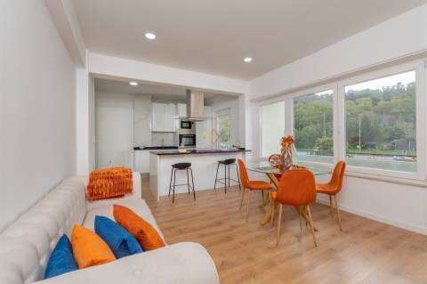 T3 Remodelado em Benfica