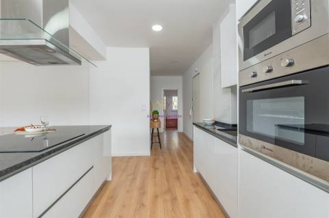 T3 Remodelado em Benfica