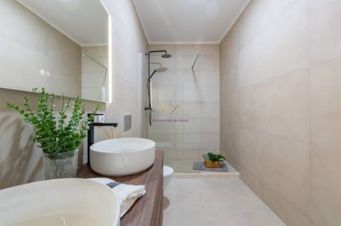 T3 Remodelado em Benfica