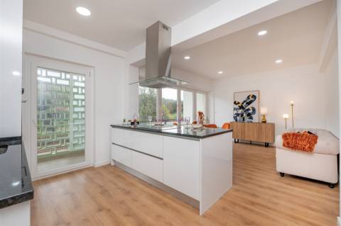 T3 Remodelado em Benfica