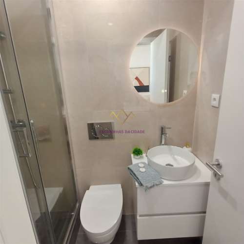 Apartamento T3 remodelado, mobilado e equipado, na melhor localização de Benfica