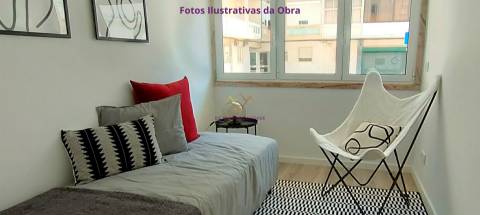 Apartamento T3 remodelado, mobilado e equipado, na melhor localização de Benfica