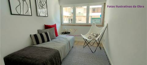 Apartamento T3 remodelado, mobilado e equipado, na melhor localização de Benfica