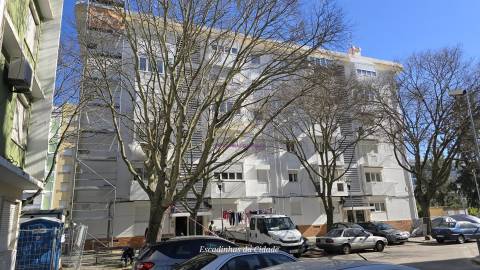 T2 Remodelado em Benfica