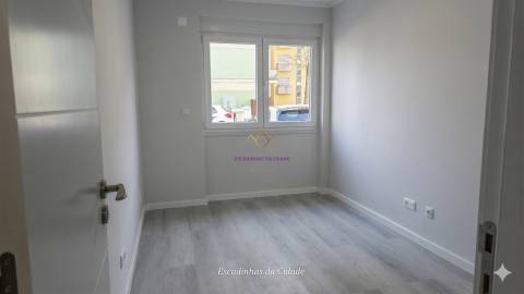 T2 Remodelado em Benfica