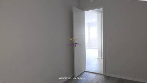 T2 Remodelado em Benfica