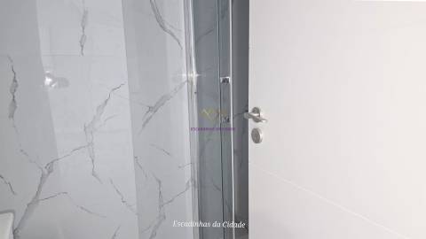 T2 Remodelado em Benfica