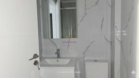 T2 Remodelado em Benfica