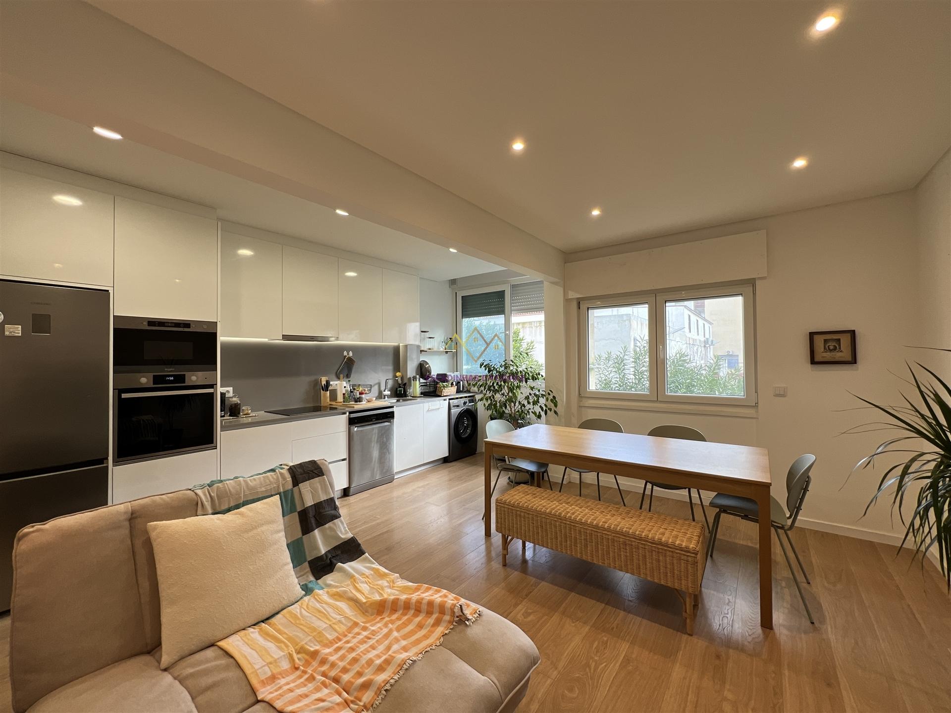 Apartamento T3 para arrendar, em Montalvão, Setúbal