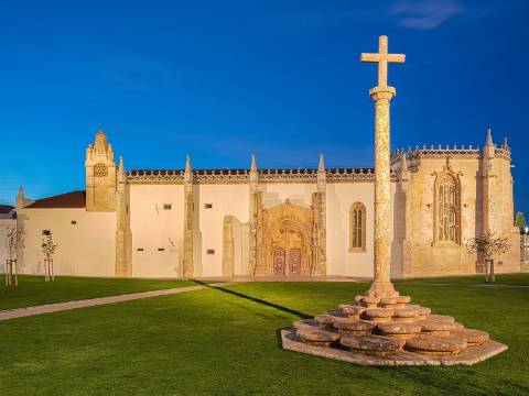 Apartamento T3 para arrendar, em Montalvão, Setúbal