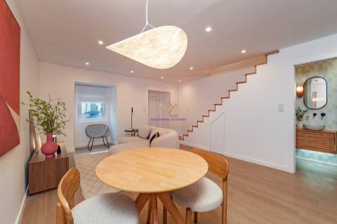 T1 na Ajuda junto ao Palácio