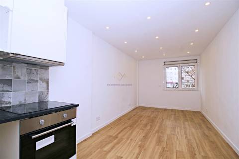 Apartamento T2 remodelado na Quinta do Mendes, Odivelas