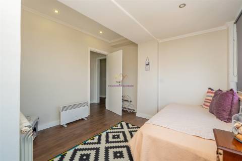 Penthouse única em Benfica - vistas 360º