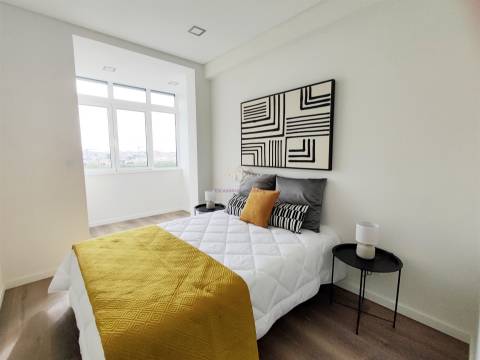 T3 de charme totalmente remodelado com Vista para Monsanto e Mata de  Benfica