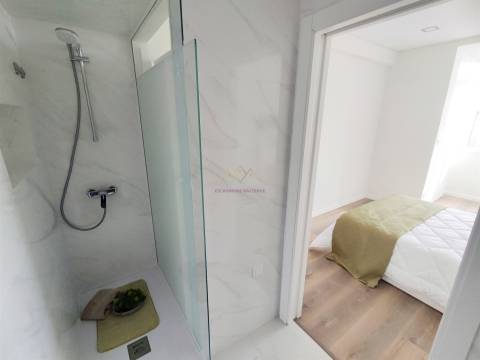 T3 de charme totalmente remodelado com Vista para Monsanto e Mata de  Benfica