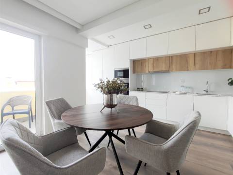 T3 de charme totalmente remodelado com Vista para Monsanto e Mata de  Benfica