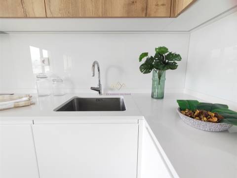 T3 de charme totalmente remodelado com Vista para Monsanto e Mata de  Benfica