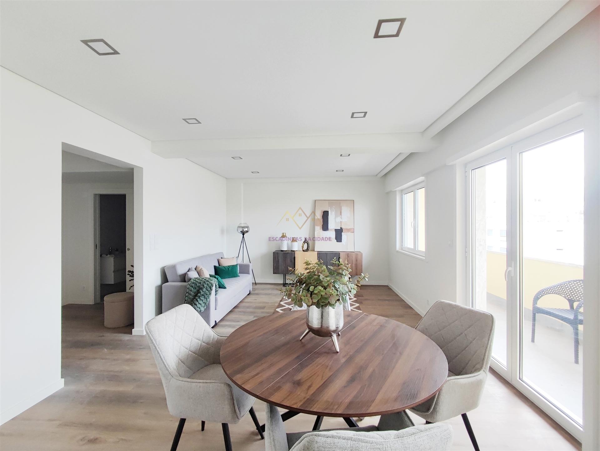 T3 de charme totalmente remodelado com Vista para Monsanto e Mata de  Benfica