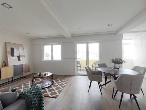 T3 de charme totalmente remodelado com Vista para Monsanto e Mata de  Benfica