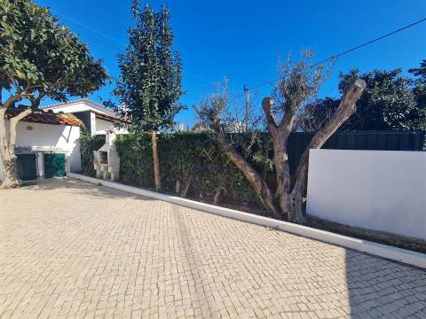 Moradia T1 para Arrendamento na Ribeira de Sintra