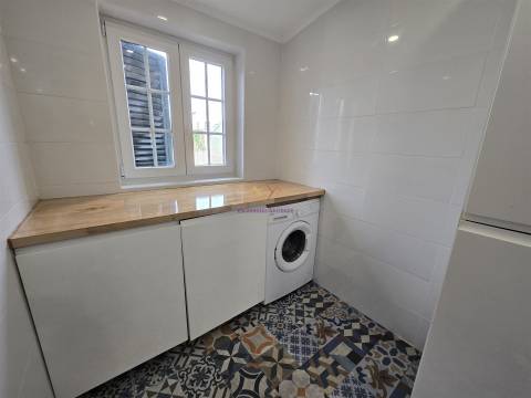 Moradia T1 para Arrendamento na Ribeira de Sintra