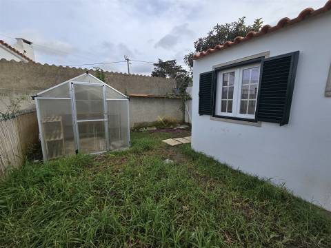 Moradia T1 para Arrendamento na Ribeira de Sintra