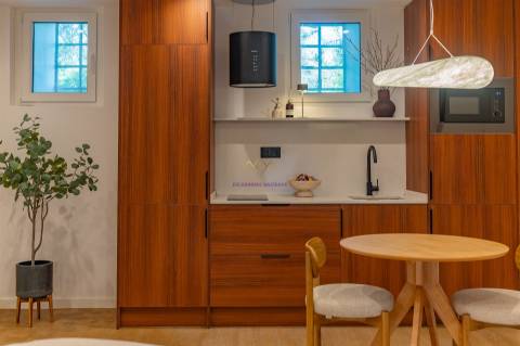 T1 na Ajuda junto ao Palácio