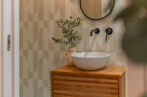 T1 na Ajuda junto ao Palácio