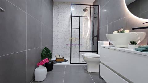 T3 de charme totalmente remodelado com Vista para Monsanto e Mata de  Benfica