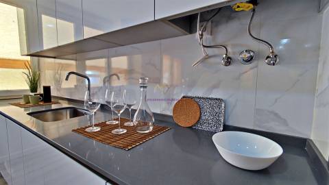 T3 de charme totalmente remodelado com Vista para Monsanto e Mata de  Benfica